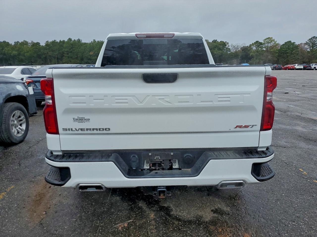 2024 CHEVROLET Silverado