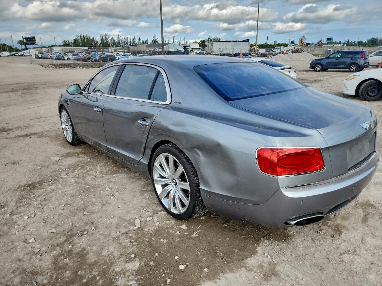 2014 BENTLEY Flying Spur