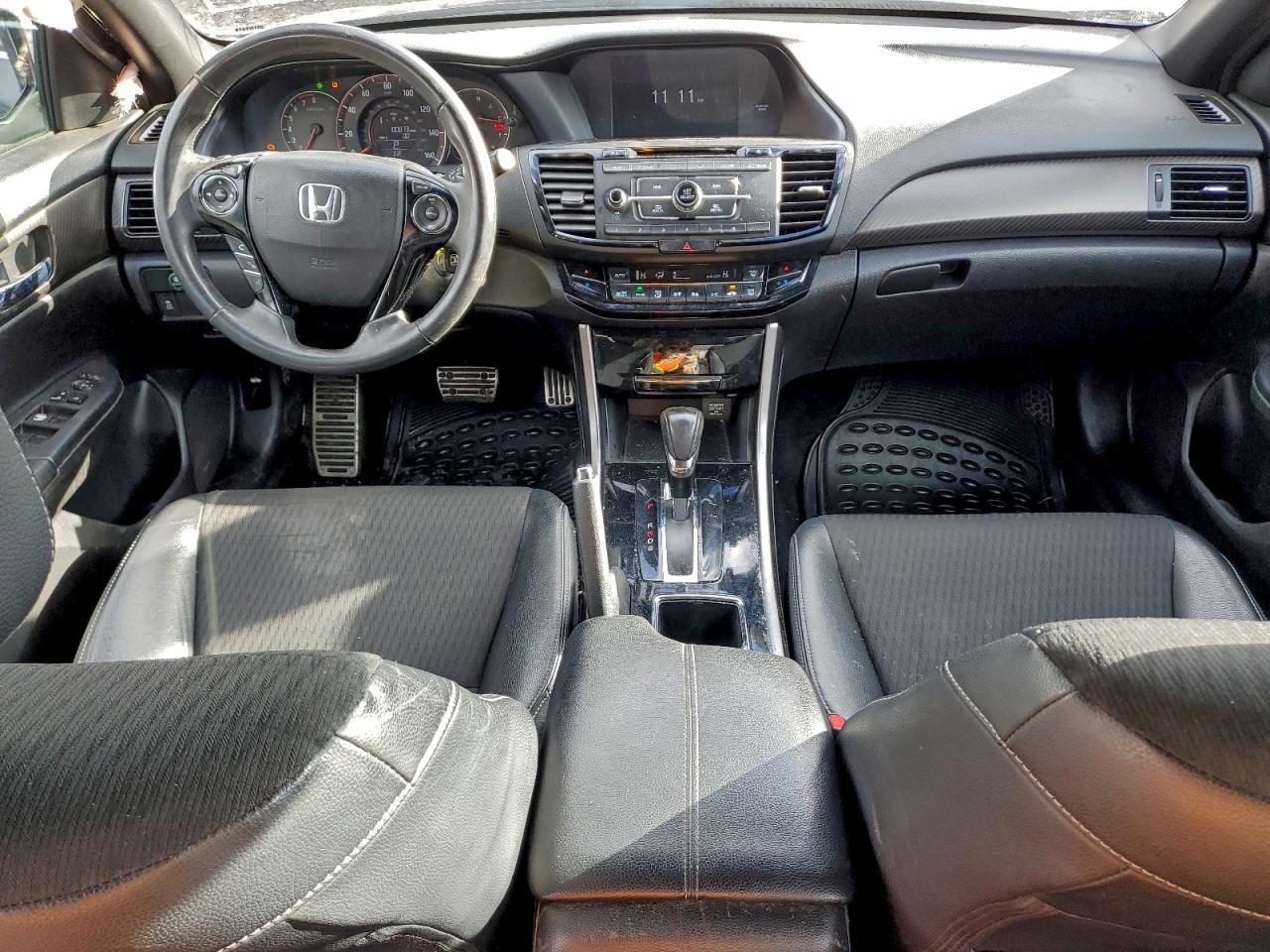 2017 HONDA ACCORD