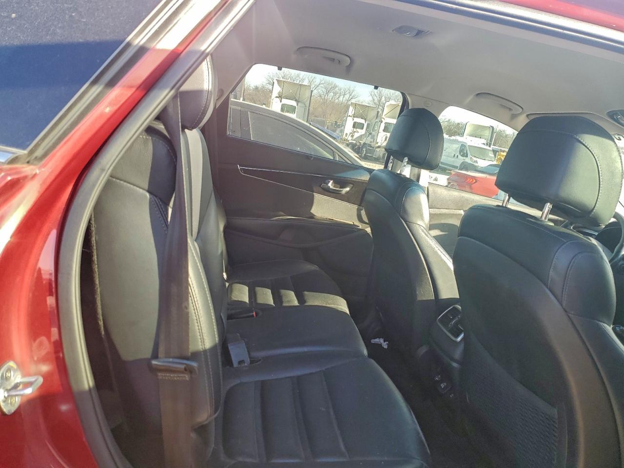 2017 KIA SORENTO