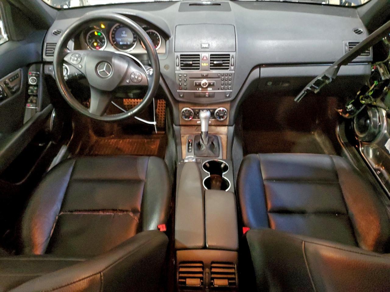 2011 MERCEDES-BENZ C-CLASS