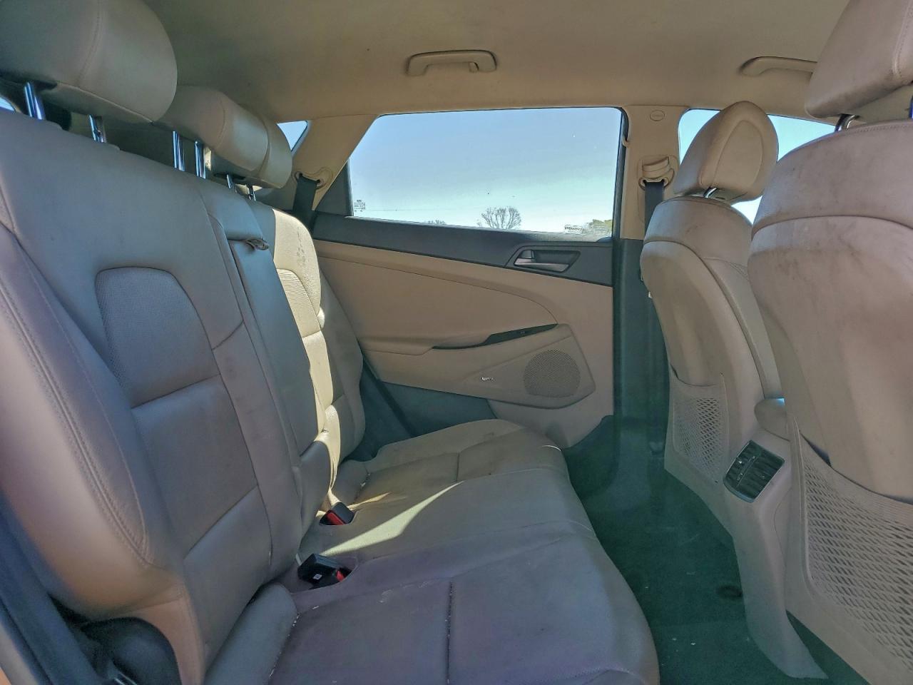 2017 HYUNDAI TUCSON