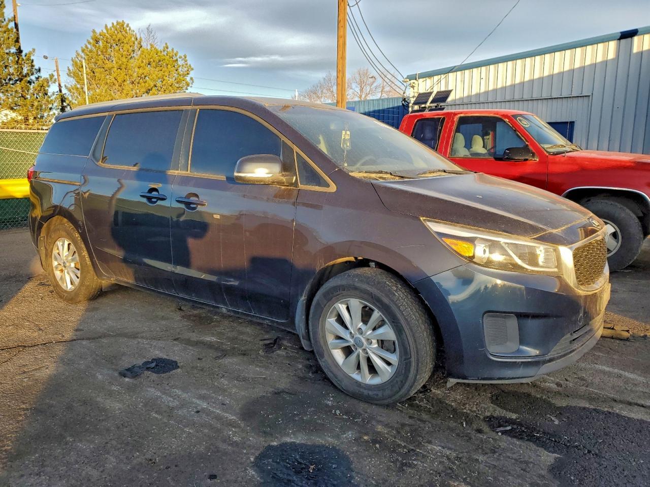 2015 KIA SEDONA