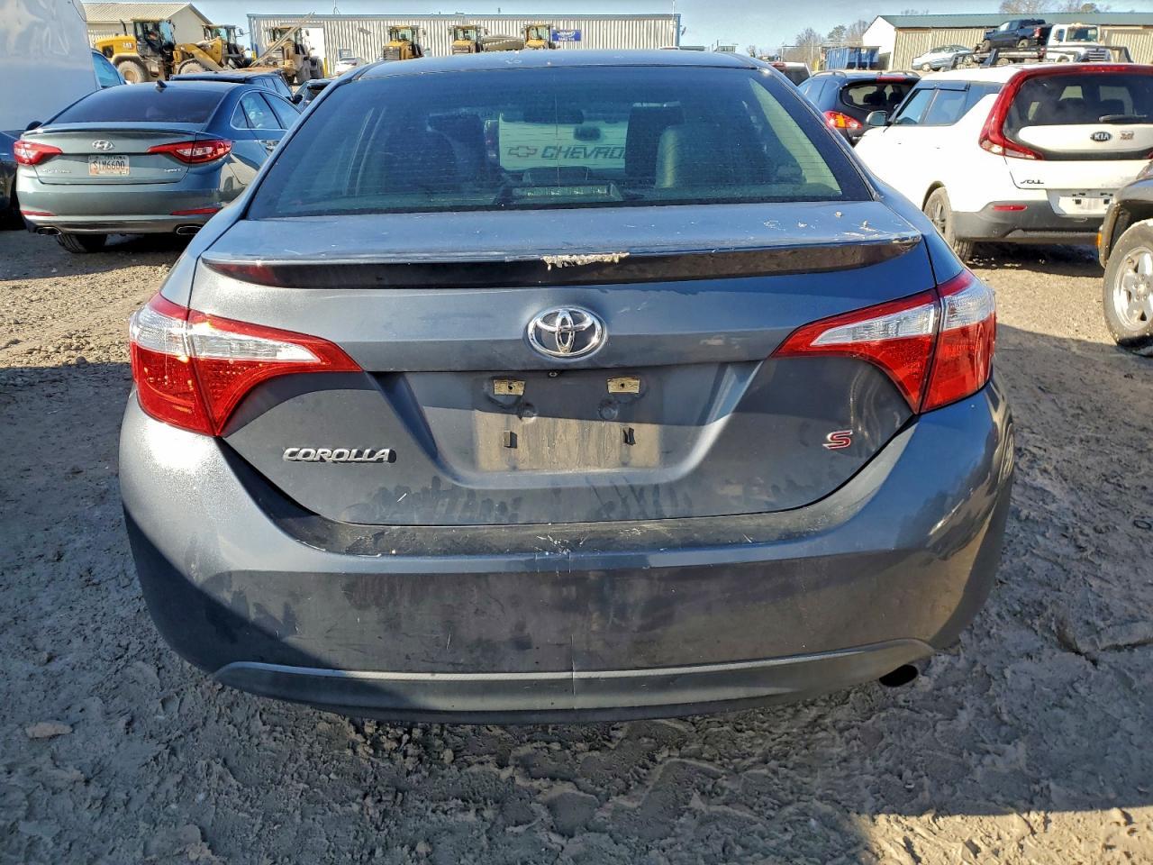 2015 TOYOTA COROLLA