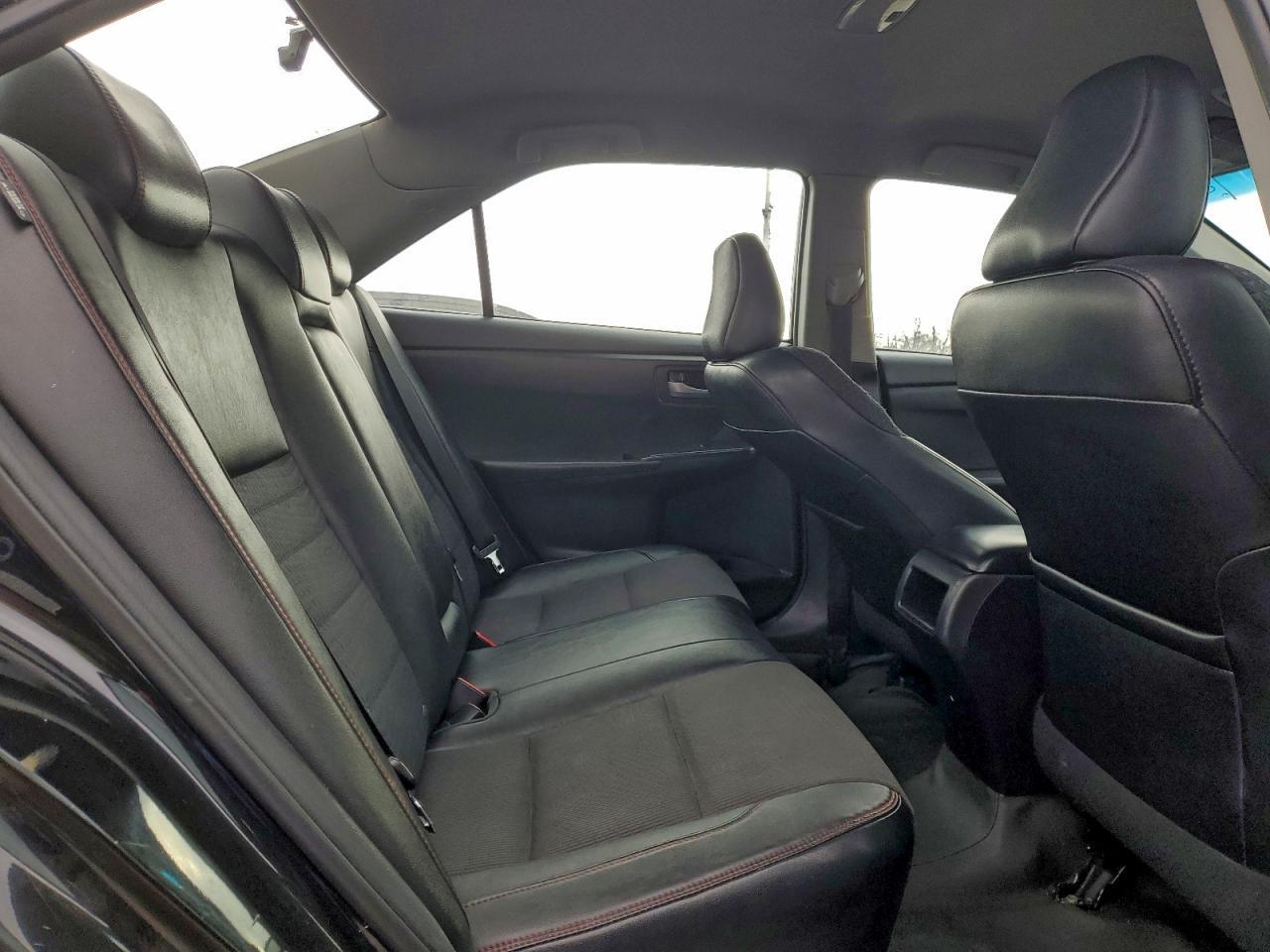 2015 TOYOTA CAMRY