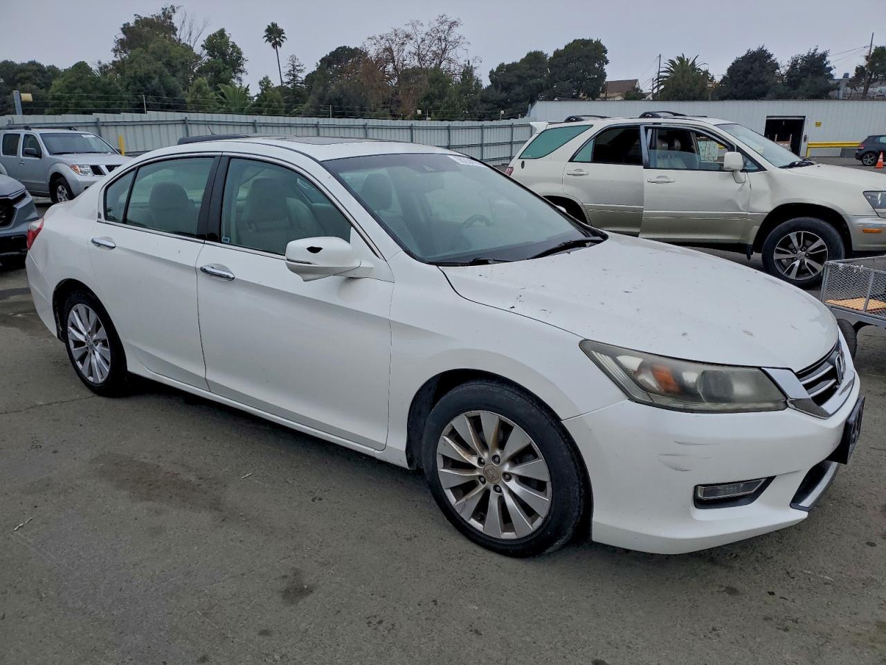 2013 HONDA ACCORD