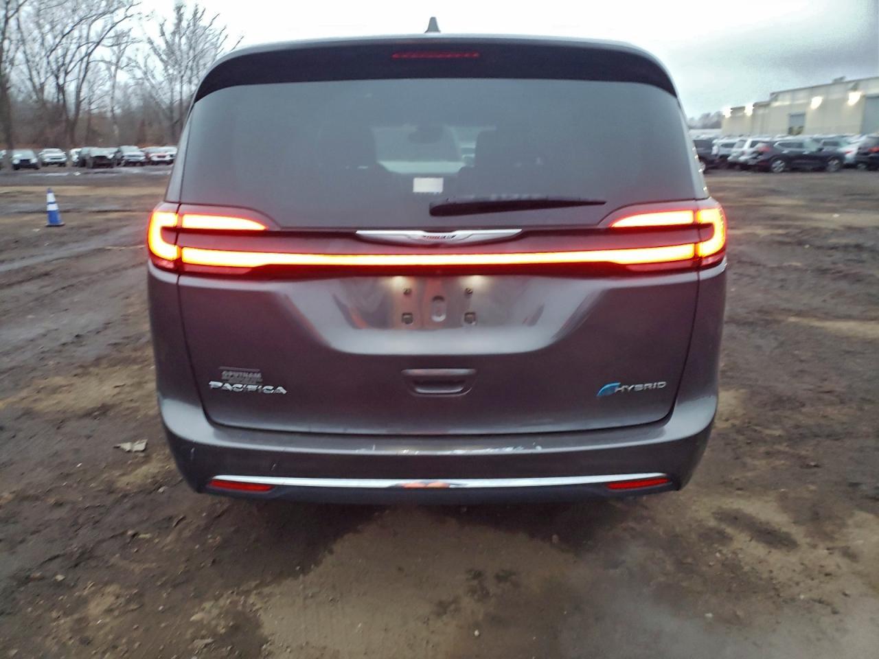 2022 CHRYSLER Pacifica