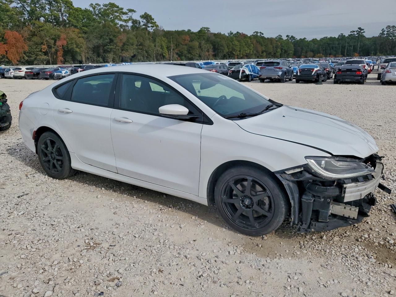 2016 CHRYSLER 200