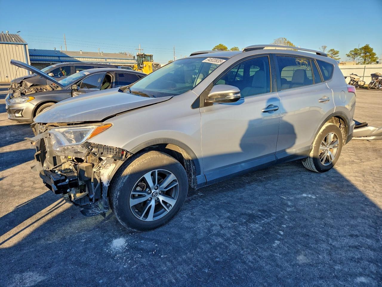 2016 TOYOTA RAV4