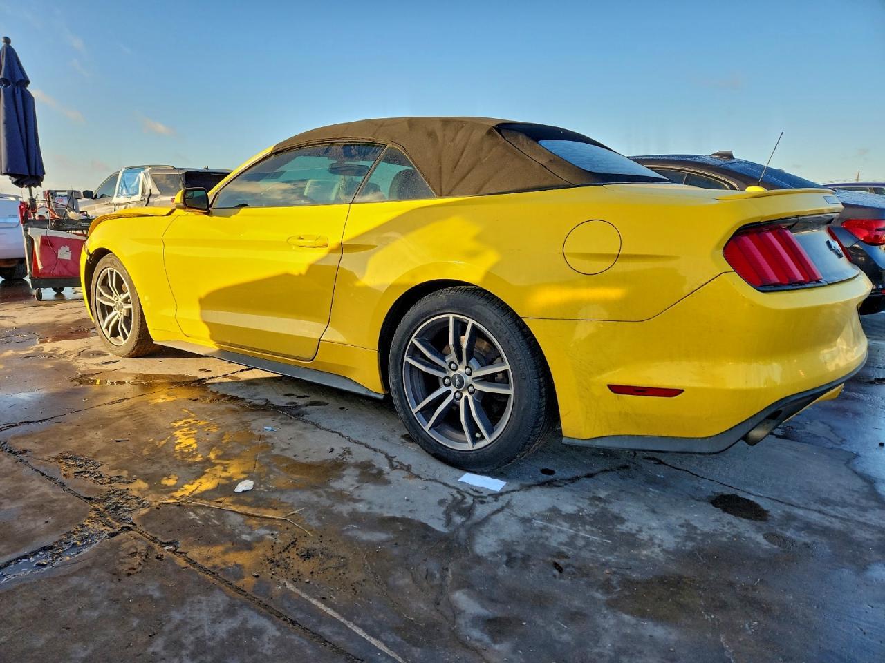 2017 FORD MUSTANG