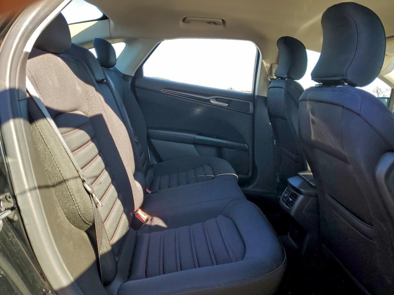 2016 FORD FUSION