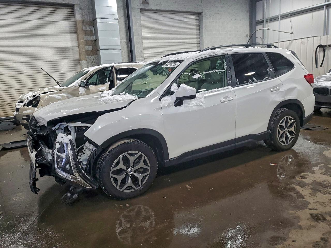 2024 SUBARU FORESTER
