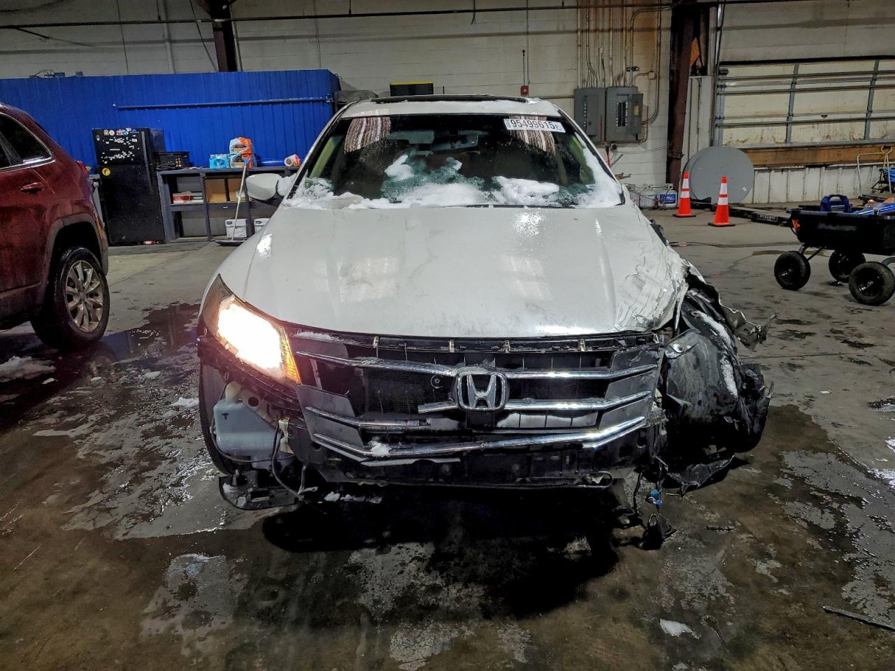 2012 HONDA Crosstour
