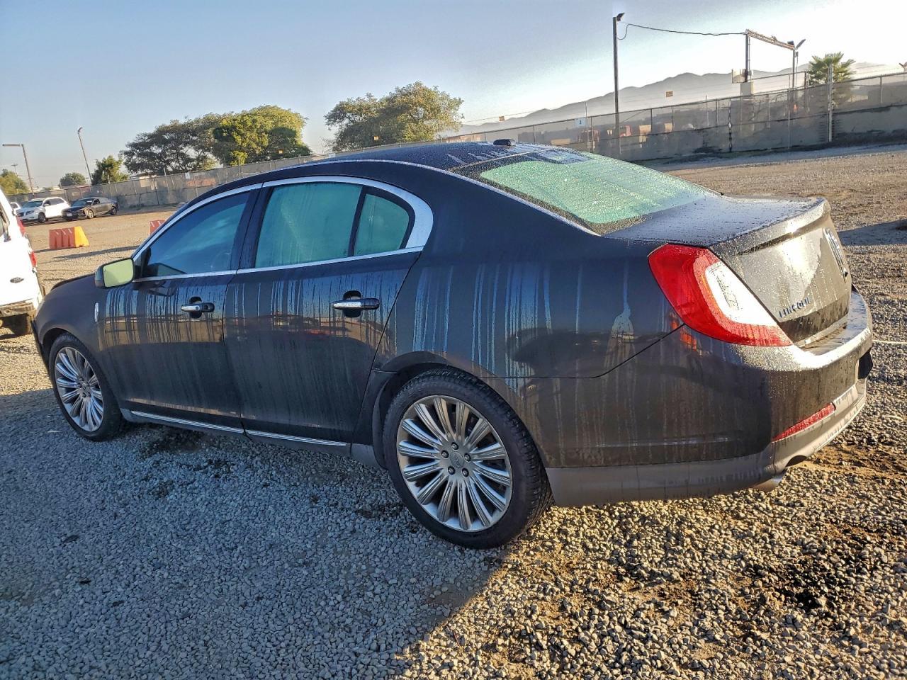 2013 LINCOLN MKS