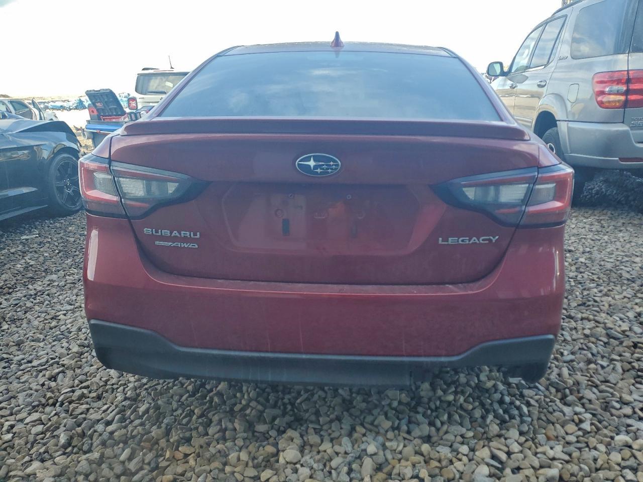 2021 SUBARU Legacy