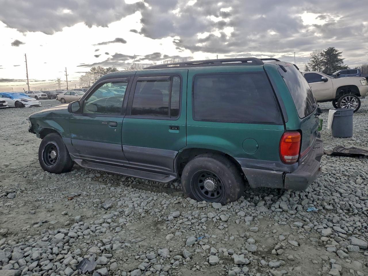 2001 MERCURY Mountaineer