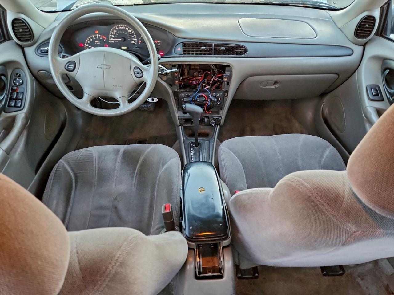 2005 CHEVROLET Classic