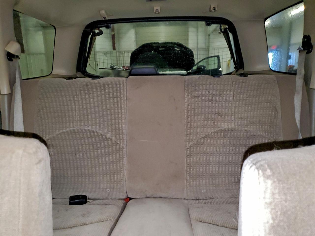 2004 MAZDA Tribute