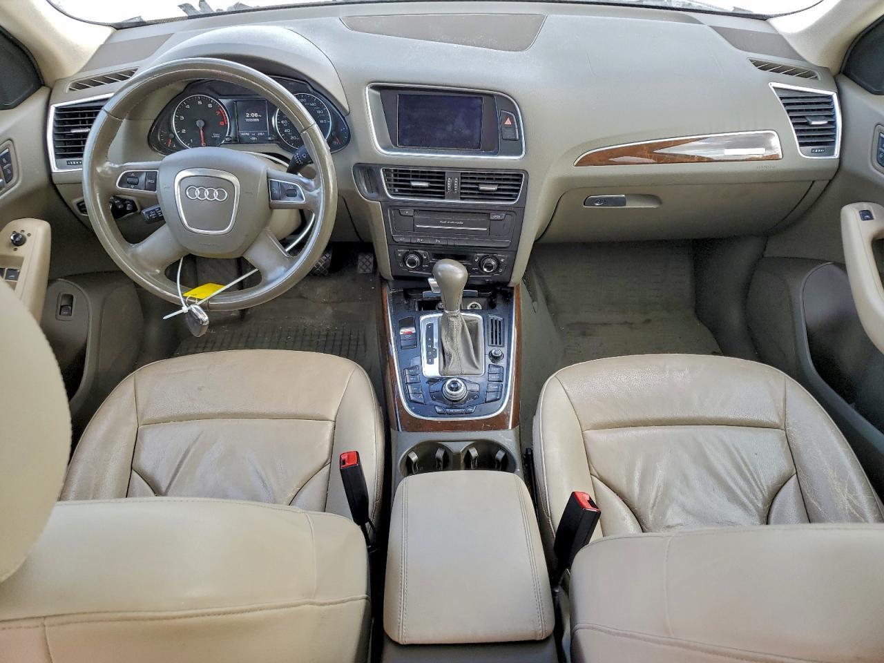 2011 AUDI Q5