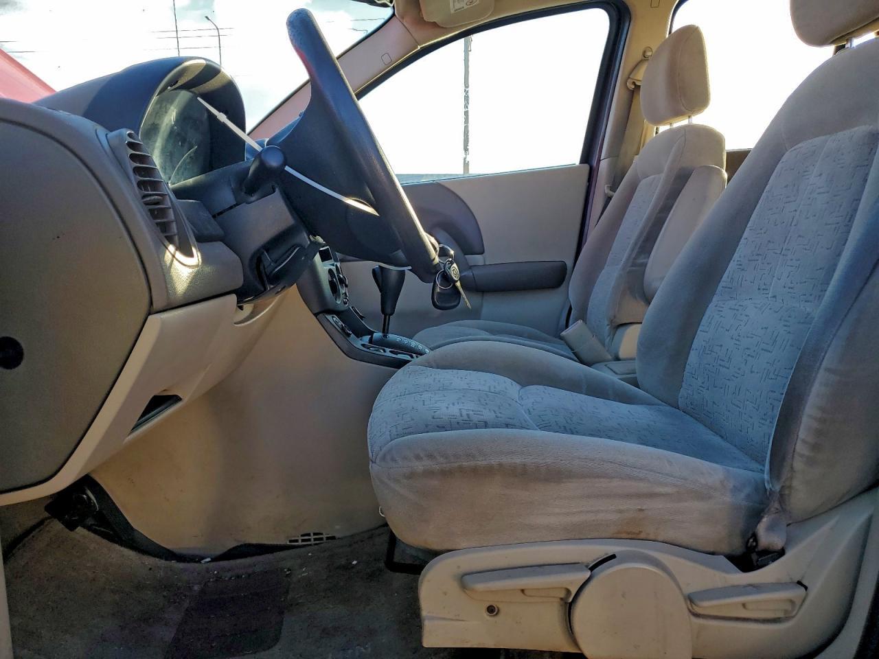 2003 SATURN Vue
