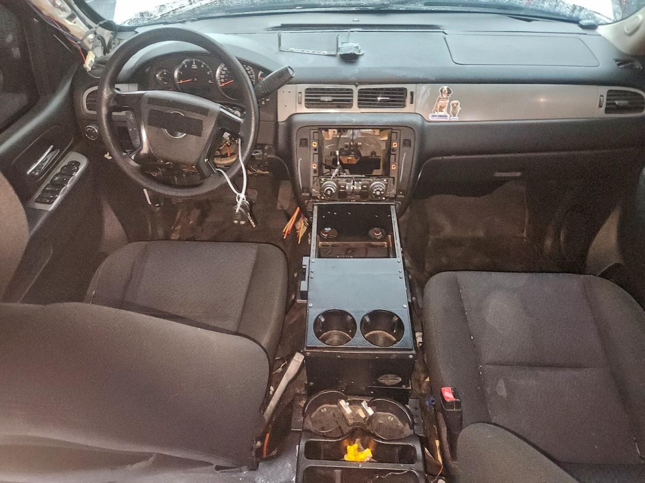 2011 CHEVROLET Tahoe