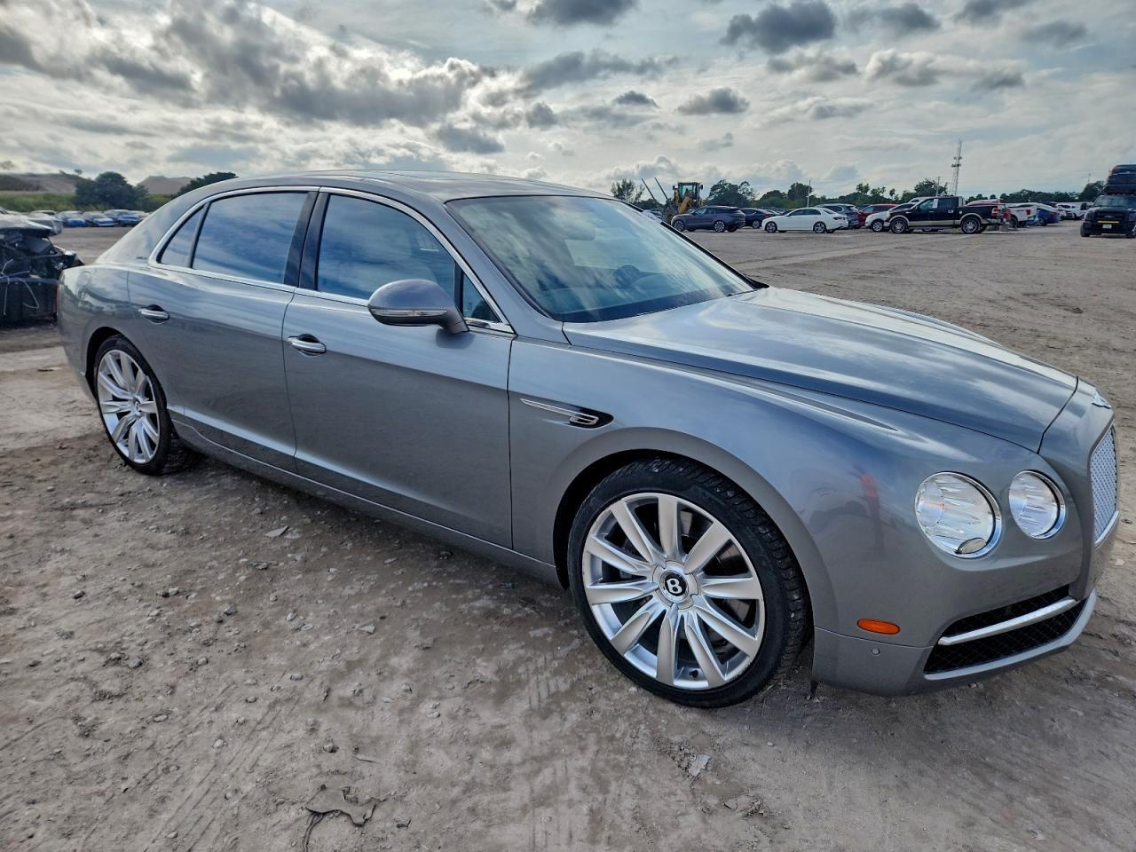 2014 BENTLEY Flying Spur