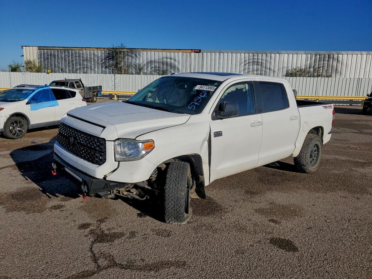 2016 TOYOTA TUNDRA
