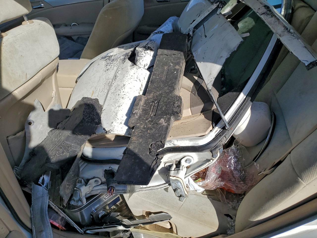 2005 TOYOTA Avalon