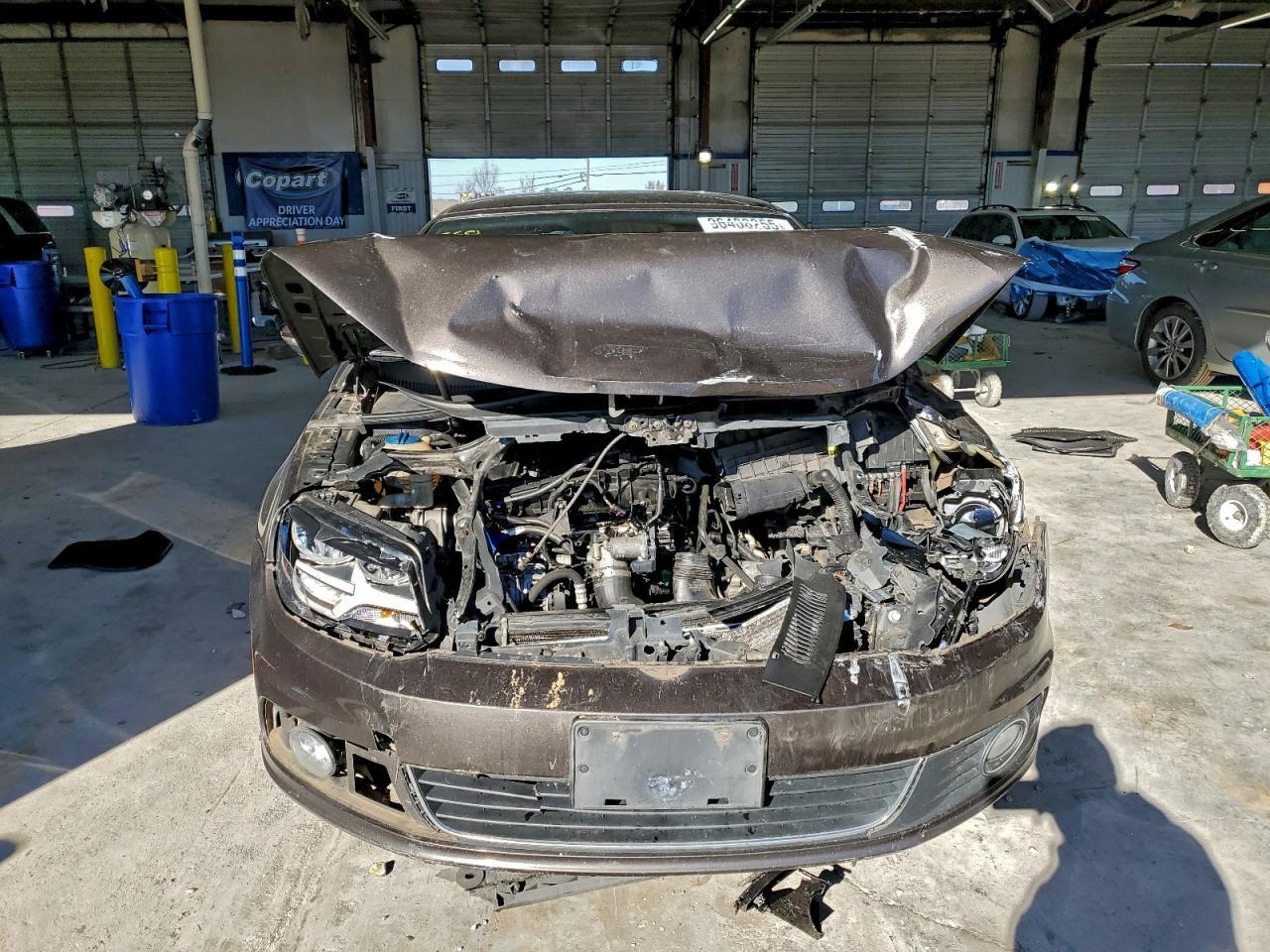 2012 VOLKSWAGEN EOS