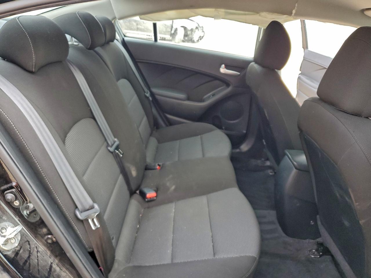 2017 KIA FORTE