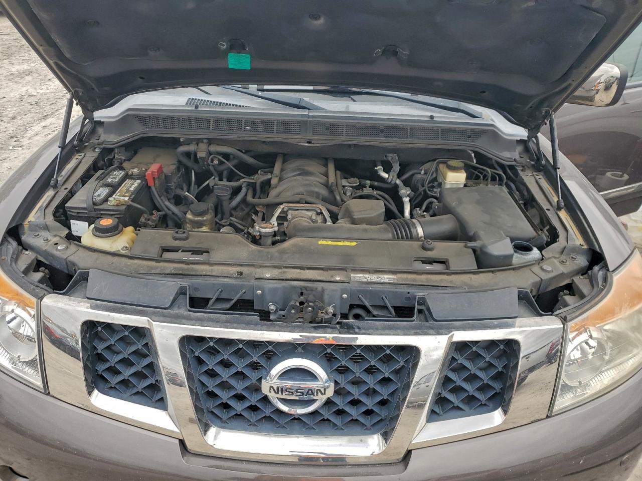 2013 NISSAN Armada