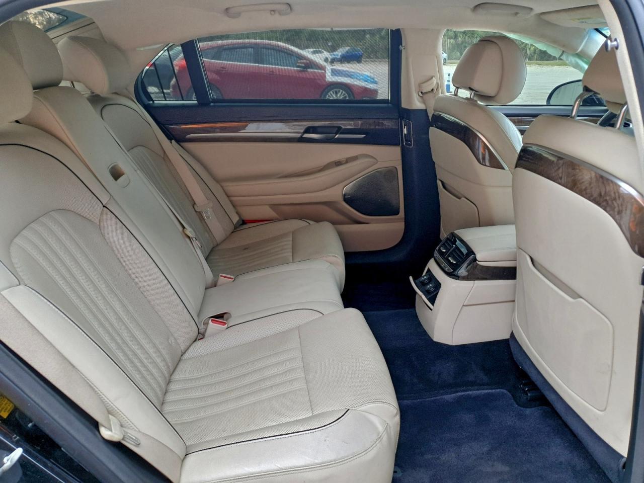 2019 GENESIS G90
