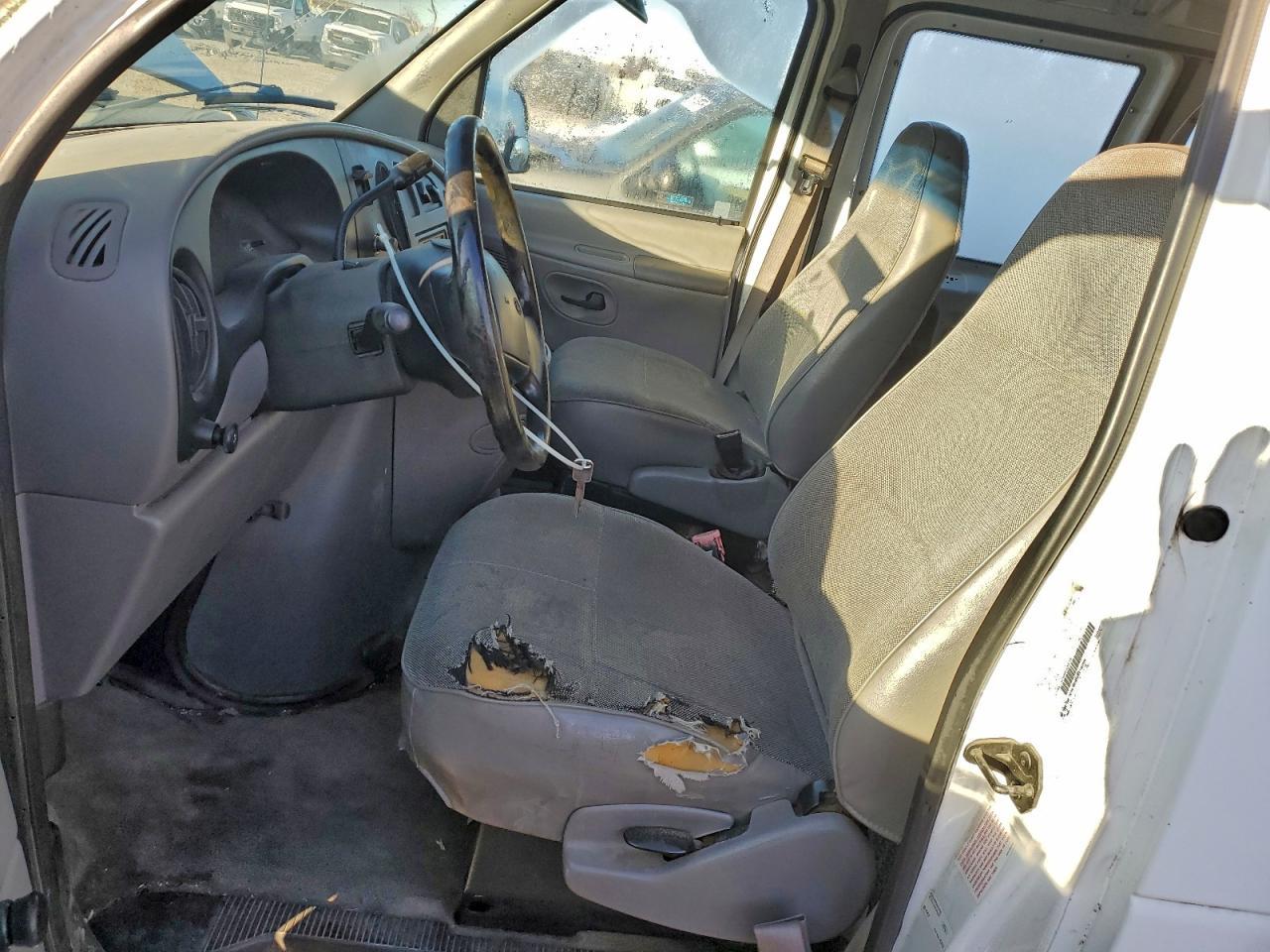 1998 FORD ECONOLINE