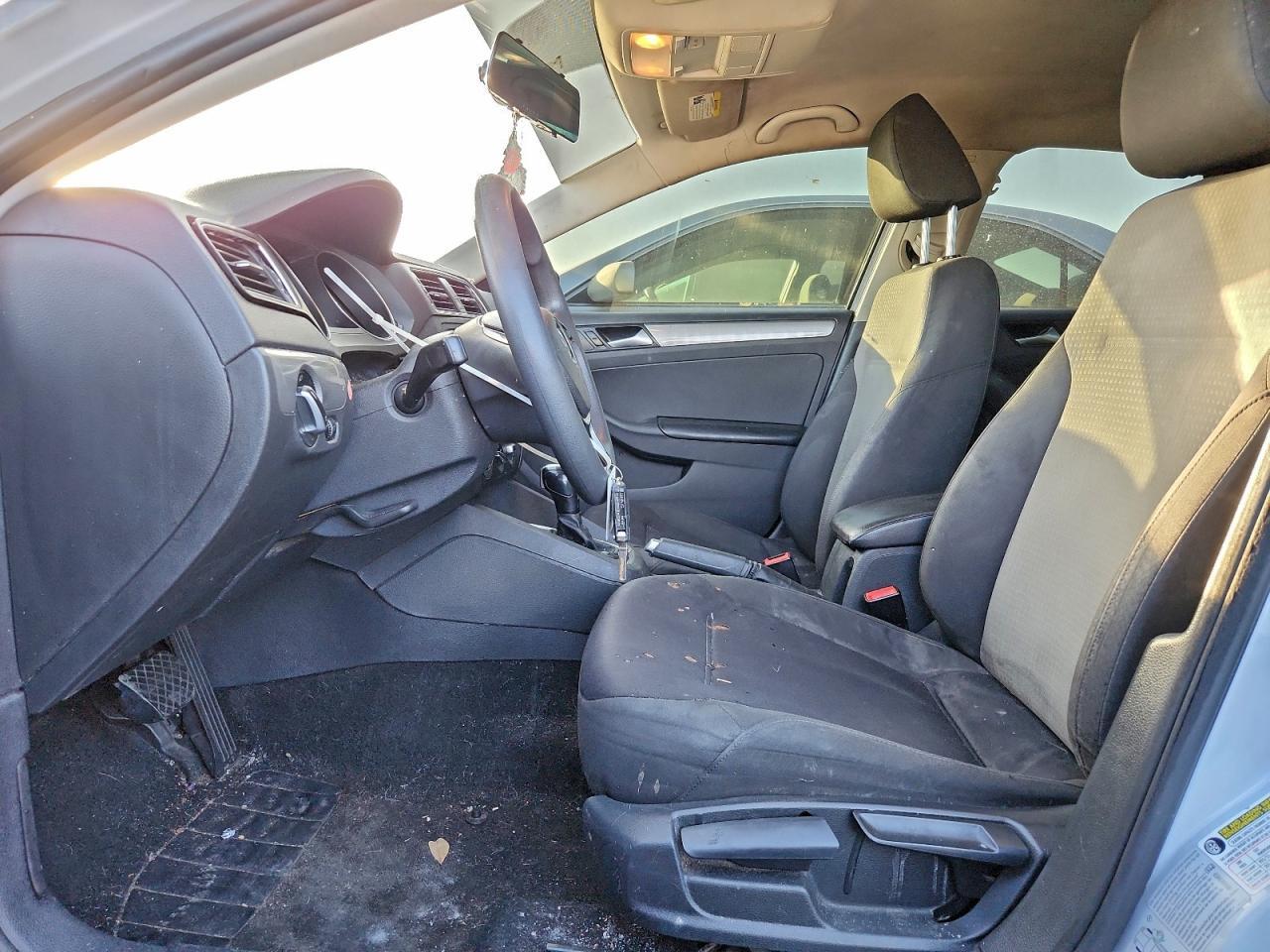 2017 VOLKSWAGEN JETTA