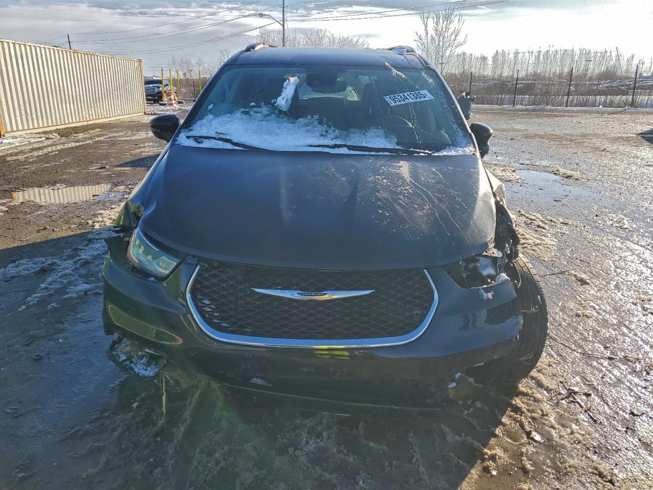 2022 CHRYSLER Pacifica