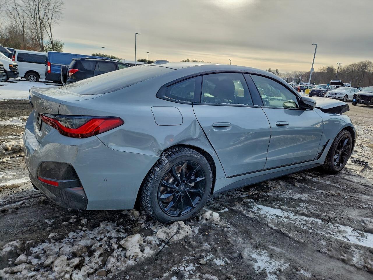 2024 BMW i4