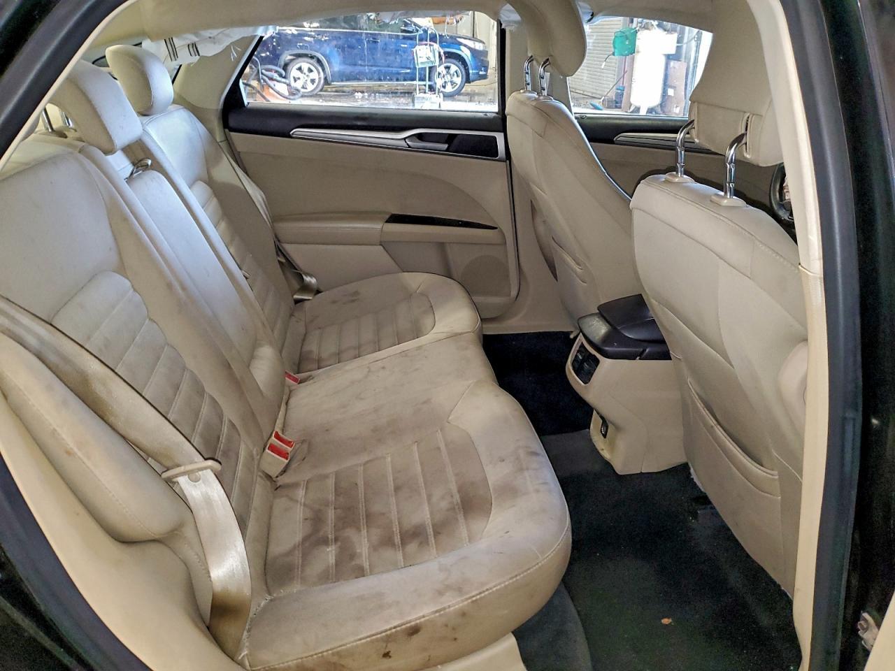 2013 FORD FUSION