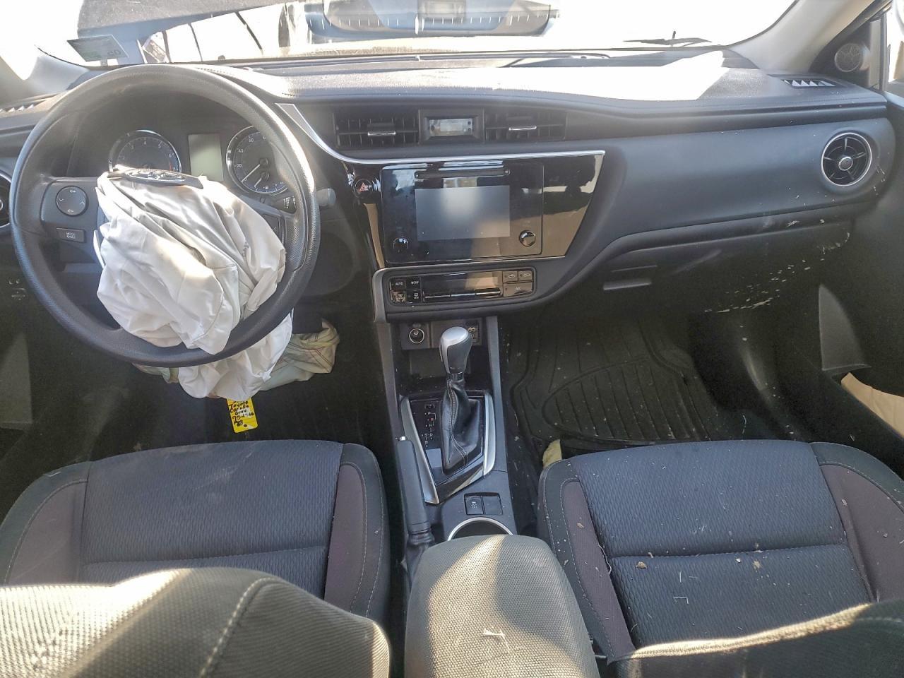 2018 TOYOTA COROLLA