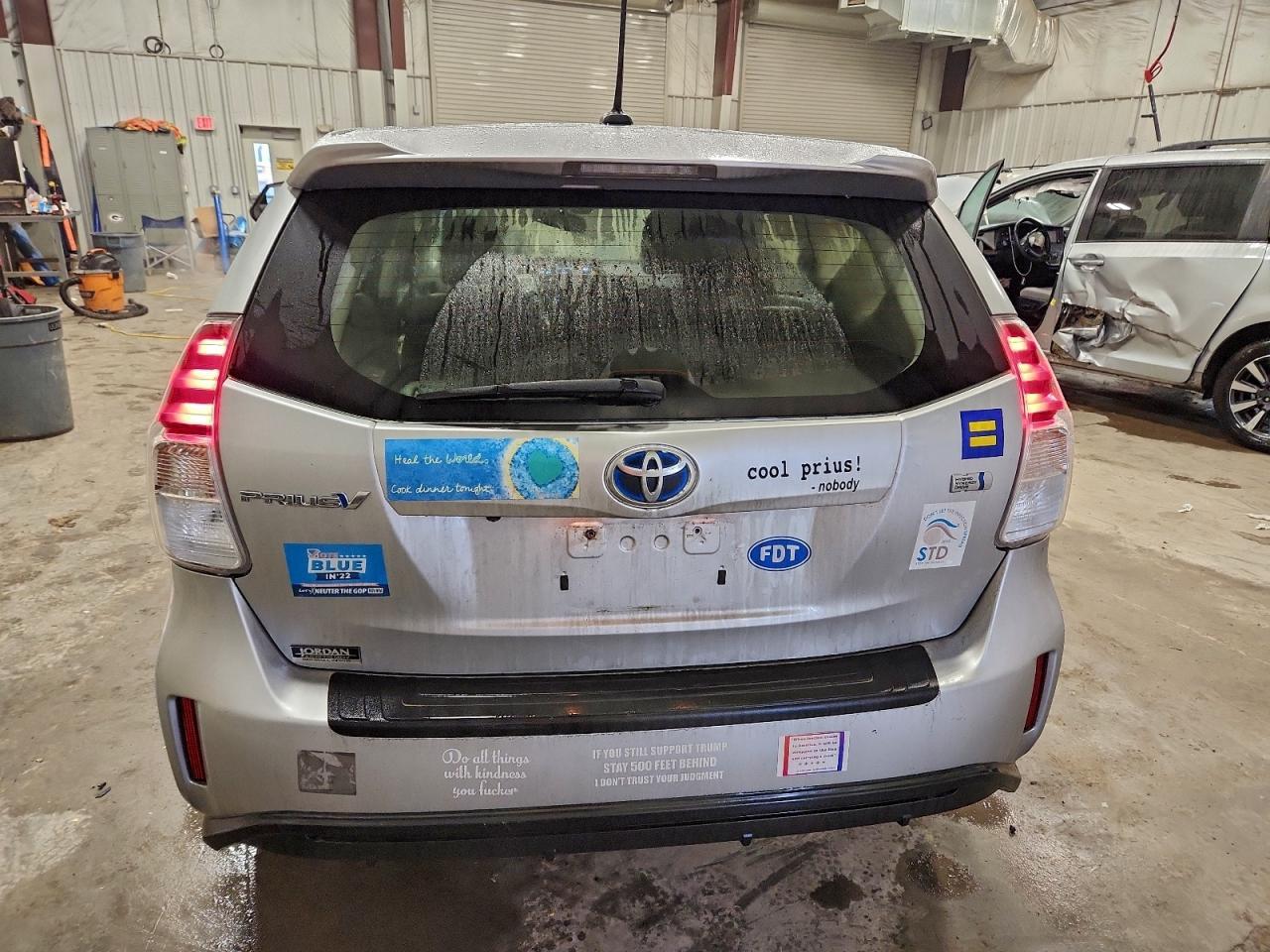2017 TOYOTA PRIUS V