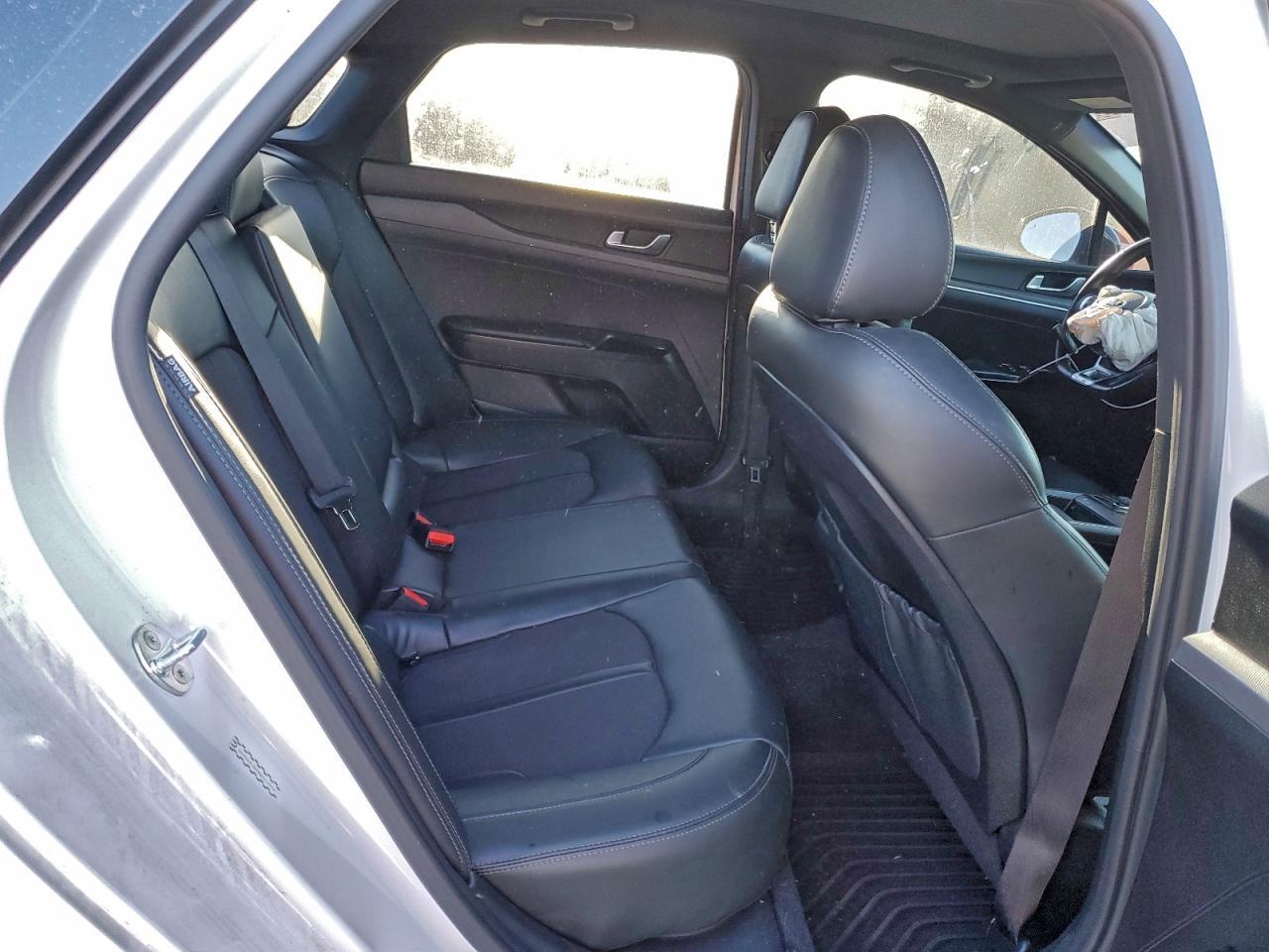 2021 KIA K5