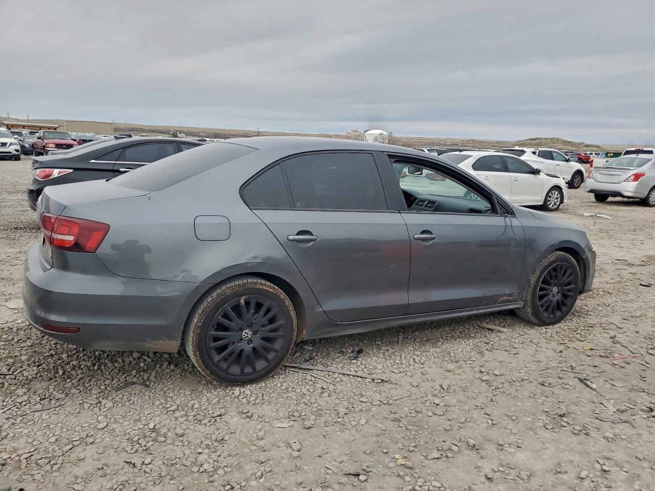 2016 VOLKSWAGEN JETTA