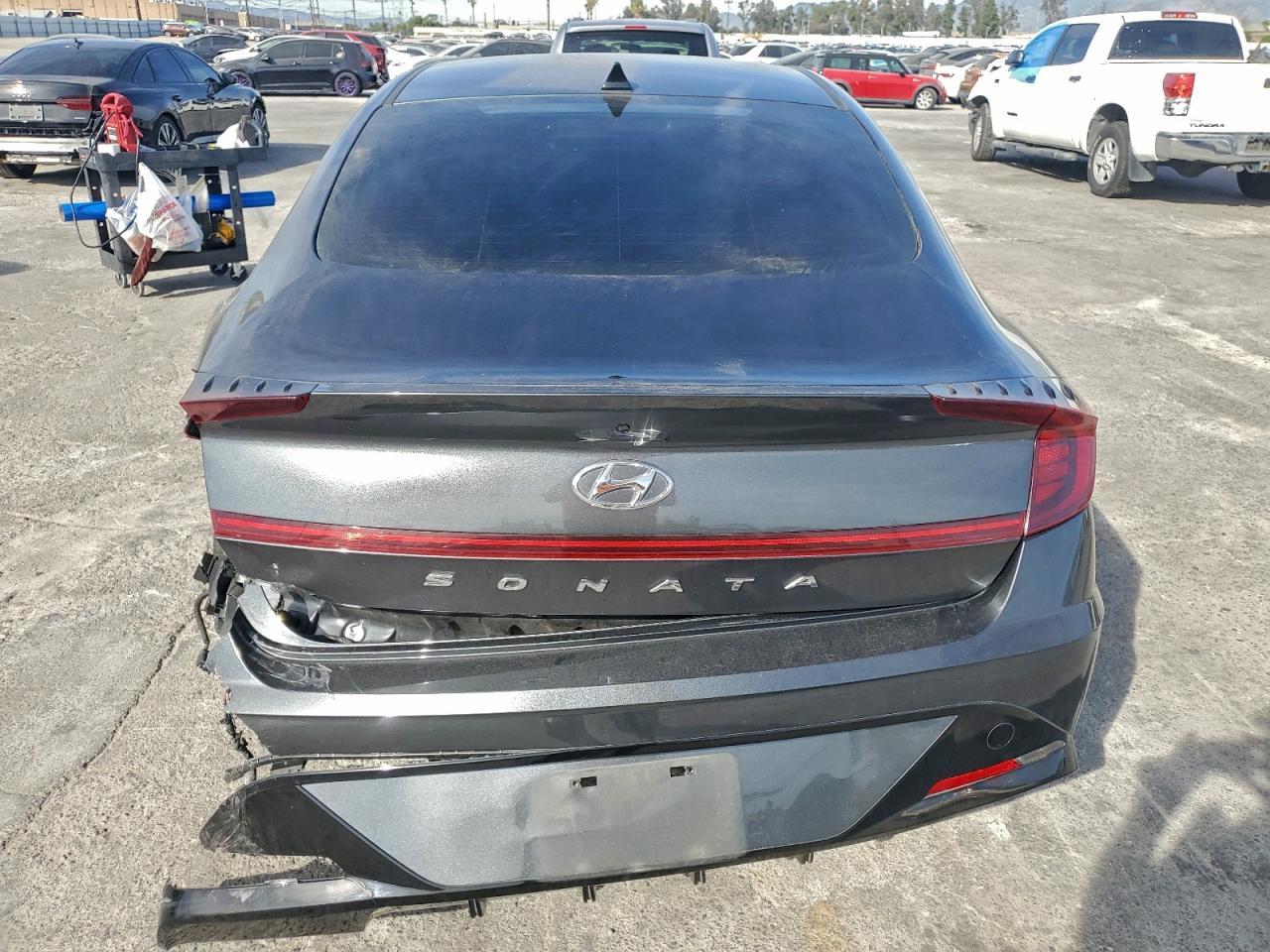 2022 HYUNDAI SONATA
