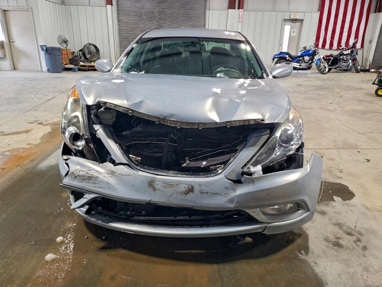 2013 HYUNDAI SONATA