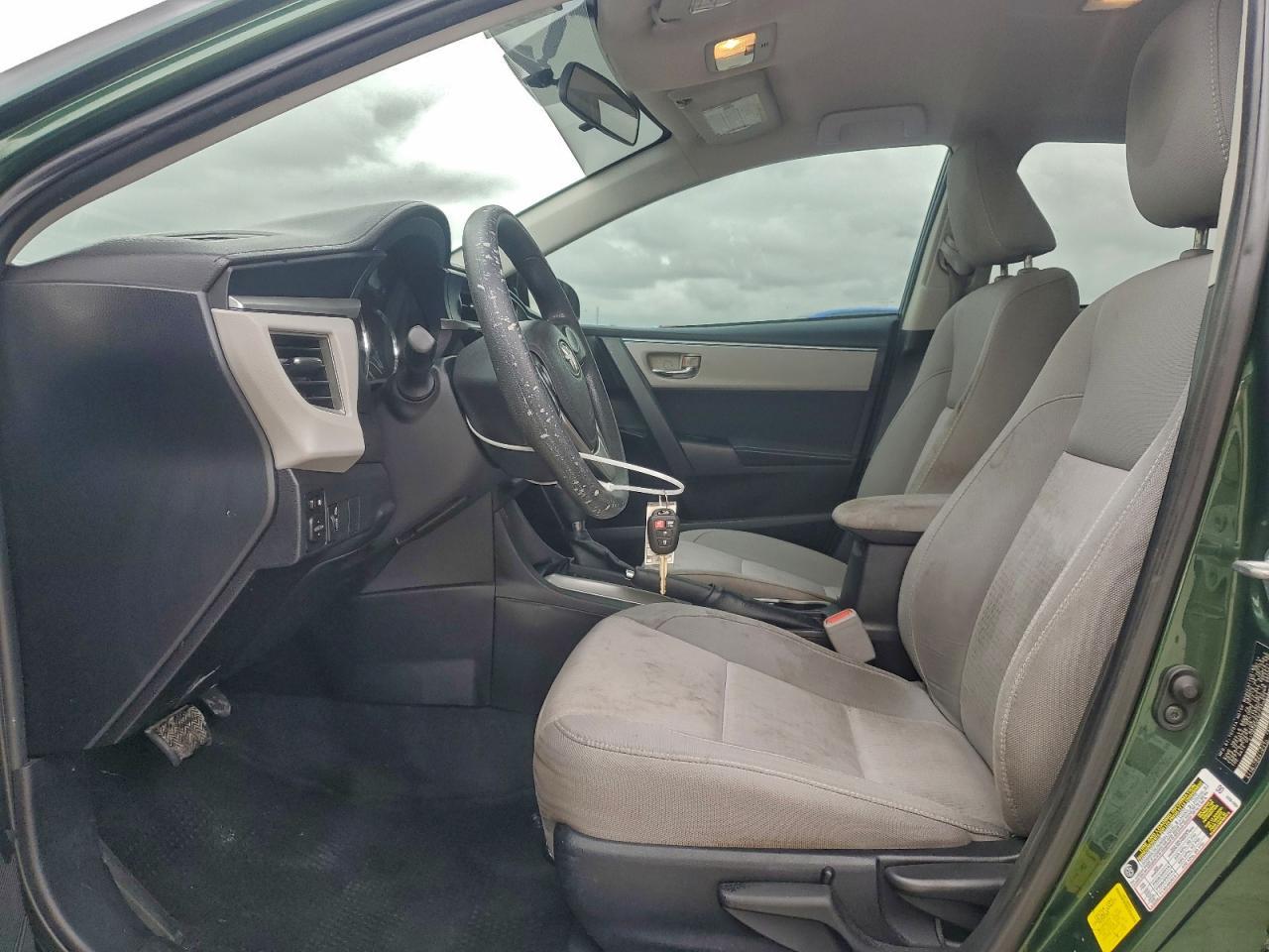 2015 TOYOTA COROLLA