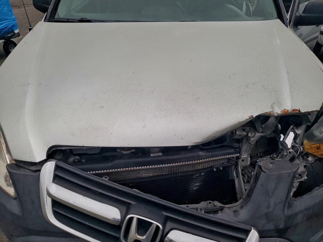 2004 HONDA CR-V