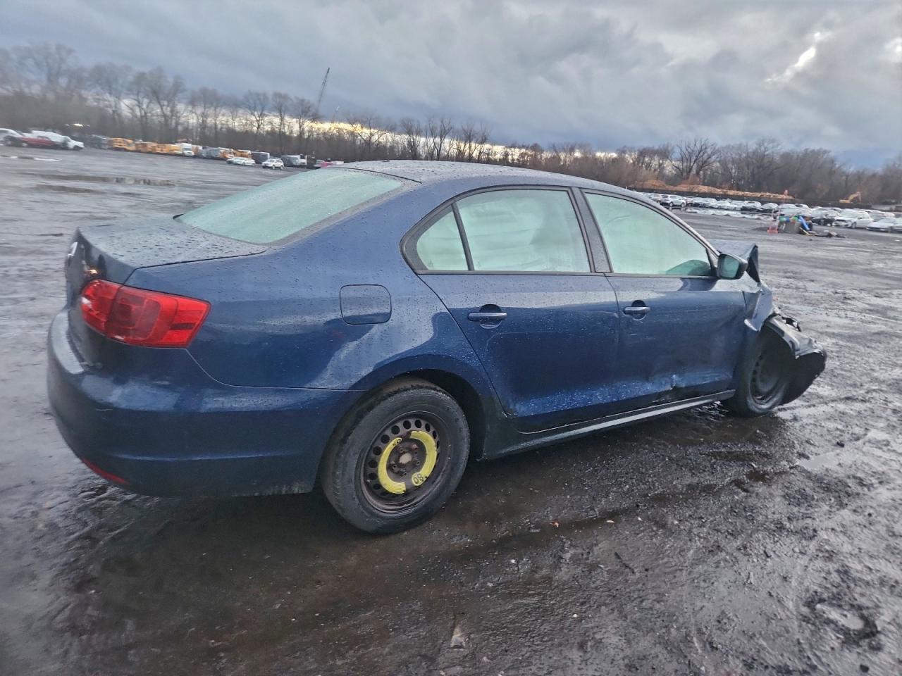2013 VOLKSWAGEN JETTA