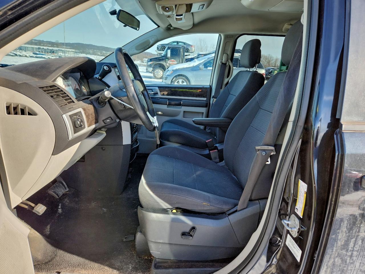 2010 DODGE GRAND CARAVAN