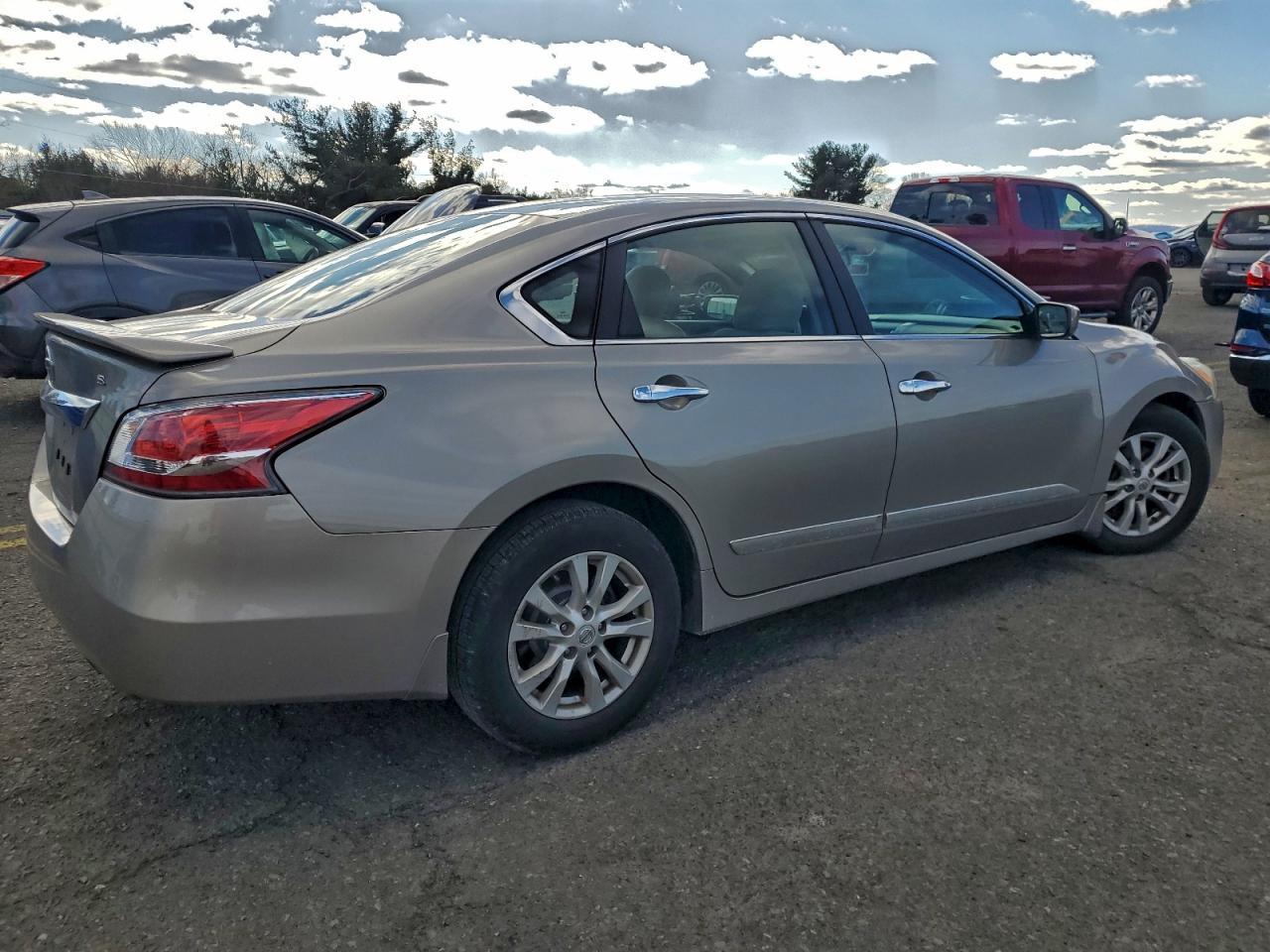 2015 NISSAN ALTIMA
