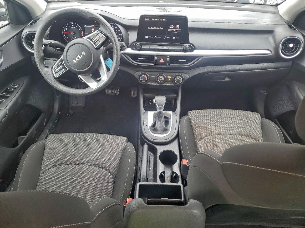 2023 KIA FORTE
