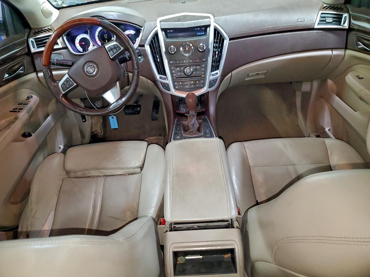 2010 CADILLAC SRX